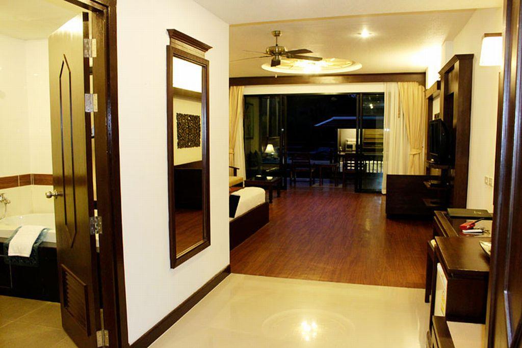 Ramada By Wyndham Aonang Krabi Hotel Ngoại thất bức ảnh