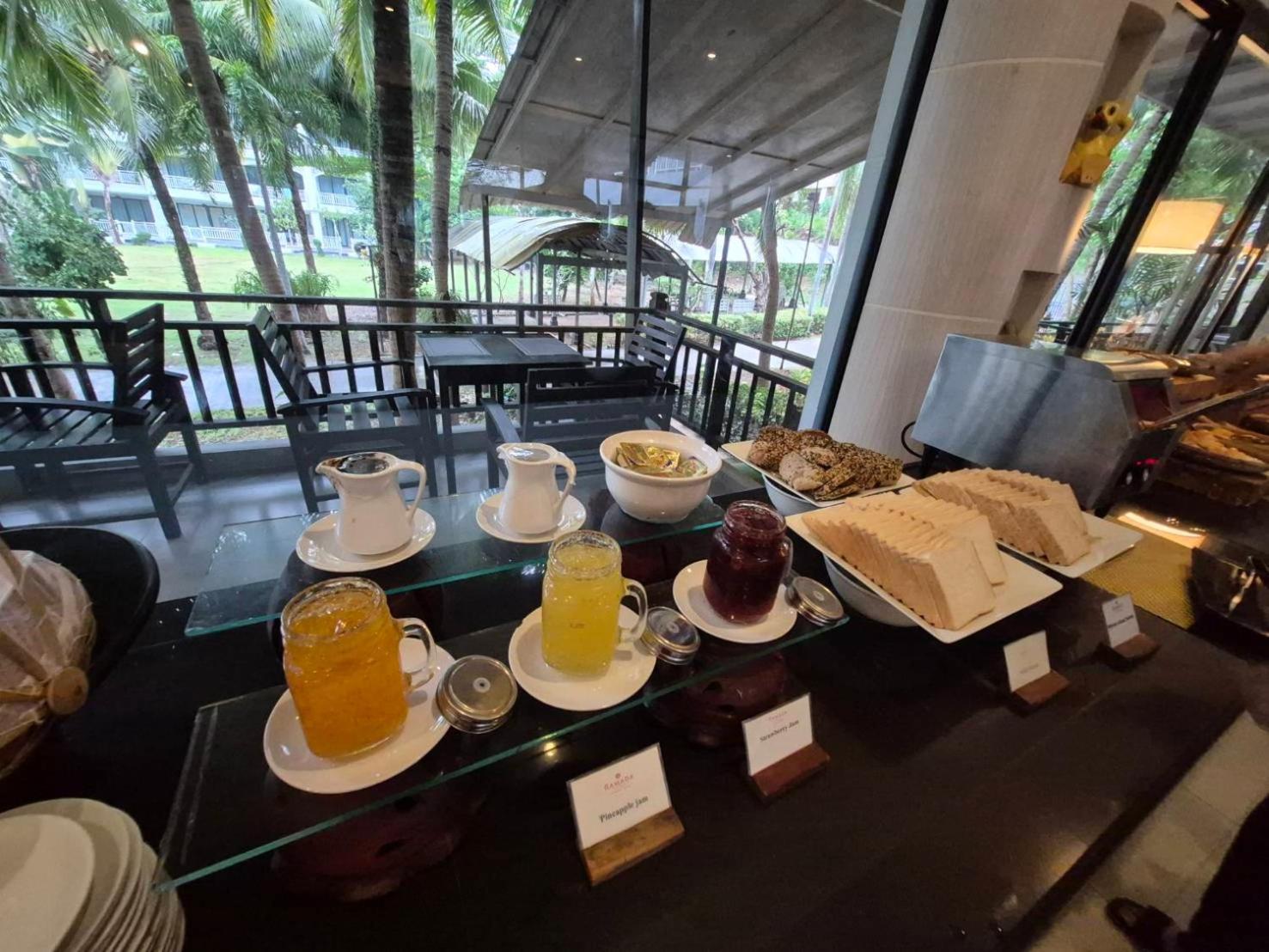 Ramada By Wyndham Aonang Krabi Hotel Ngoại thất bức ảnh
