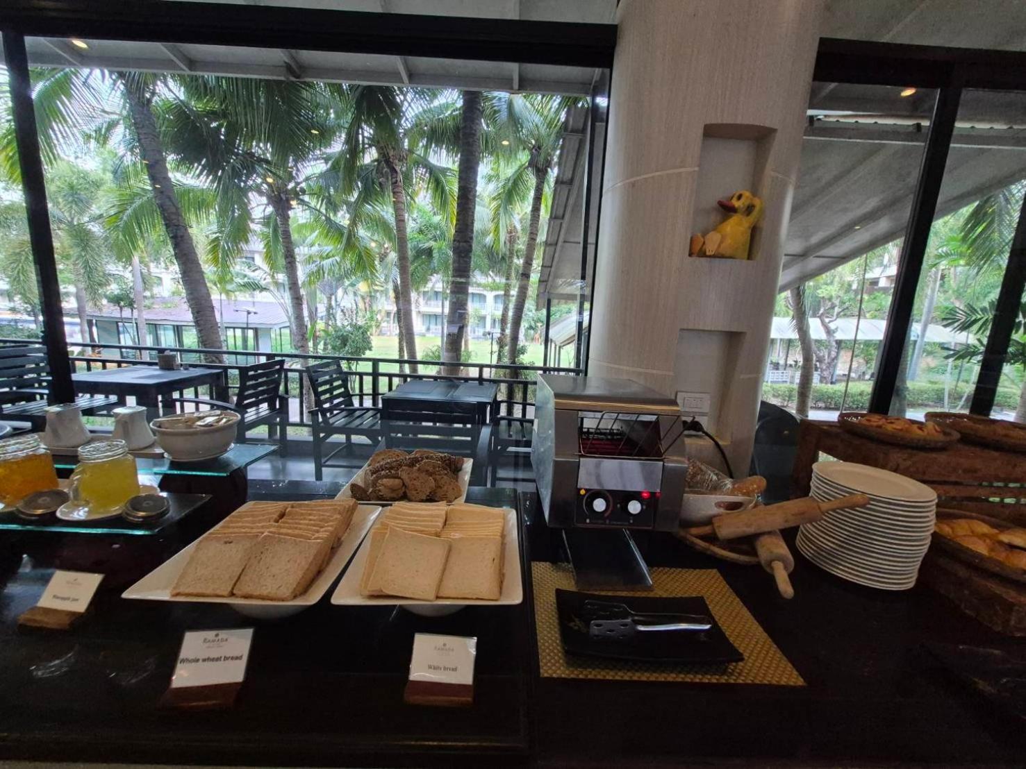 Ramada By Wyndham Aonang Krabi Hotel Ngoại thất bức ảnh