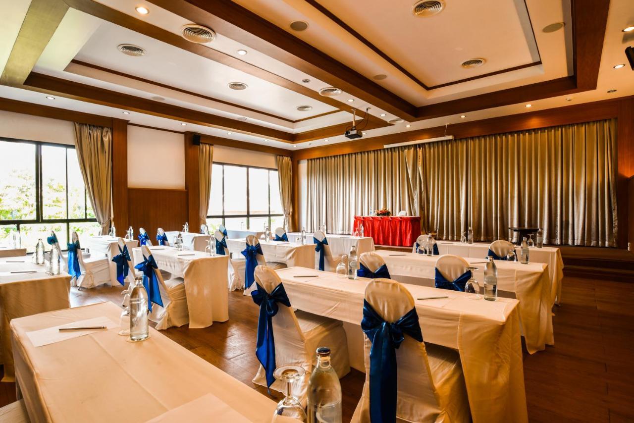 Ramada By Wyndham Aonang Krabi Hotel Ngoại thất bức ảnh